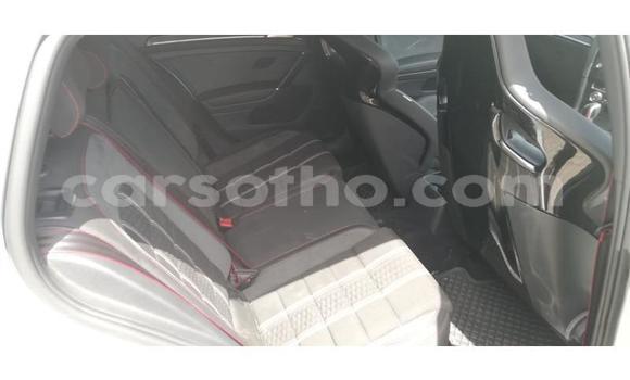 اشتري مستعمل Volkswagen Golf GTI White سيارة في Maseru في Maseru اشتري مستعمل Volkswagen Golf GTI White سيارة في Maseru في Maseru