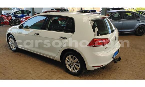 Sayi Na hannu Volkswagen Polo White Mota in Maseru a Maseru Sayi Na hannu Volkswagen Polo White Mota in Maseru a Maseru