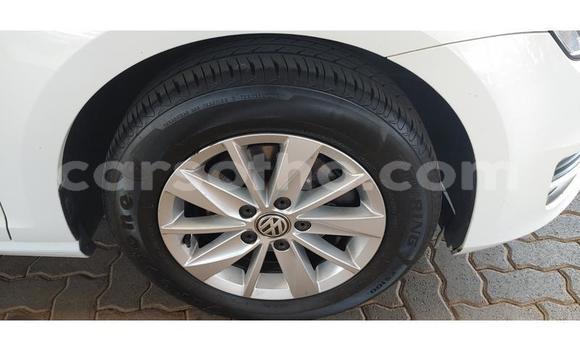 Sayi Na hannu Volkswagen Polo White Mota in Maseru a Maseru Sayi Na hannu Volkswagen Polo White Mota in Maseru a Maseru