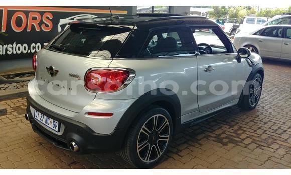 Buy Used Mini Paceman White Car in Maseru in Maseru Buy Used Mini Paceman White Car in Maseru in Maseru