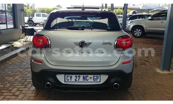 Buy Used Mini Paceman White Car in Maseru in Maseru Buy Used Mini Paceman White Car in Maseru in Maseru