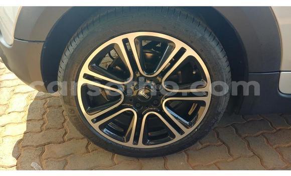 Buy Used Mini Paceman White Car in Maseru in Maseru Buy Used Mini Paceman White Car in Maseru in Maseru