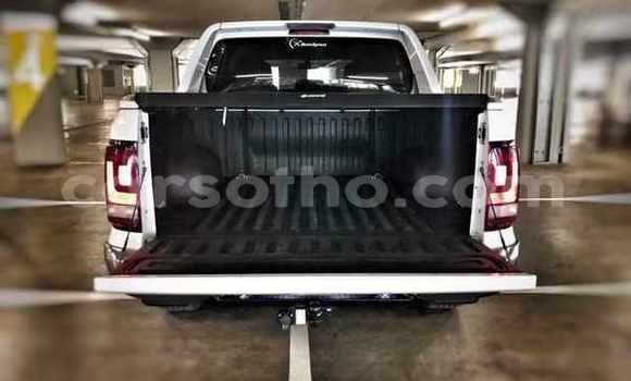 Acheter Occasion Voiture Volkswagen Amarok Blanc à Maseru, Maseru Acheter Occasion Voiture Volkswagen Amarok Blanc à Maseru, Maseru