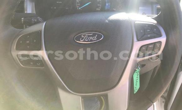 Buy Used Ford Everest White Car in Maputsoa in Leribe Buy Used Ford Everest White Car in Maputsoa in Leribe