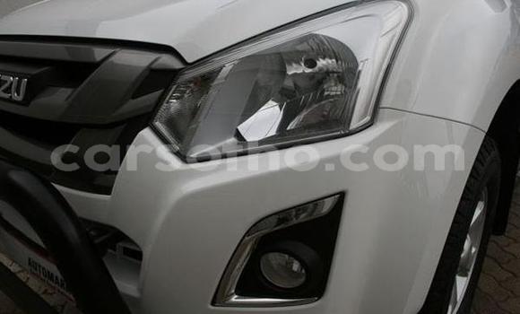 Buy Used Isuzu KB White Car in Mohale's Hoek in Mohale's Hoek Buy Used Isuzu KB White Car in Mohale's Hoek in Mohale's Hoek