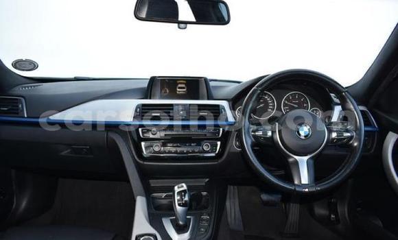 Sayi Na hannu BMW M3 Silver Mota in Maseru a Maseru Sayi Na hannu BMW M3 Silver Mota in Maseru a Maseru