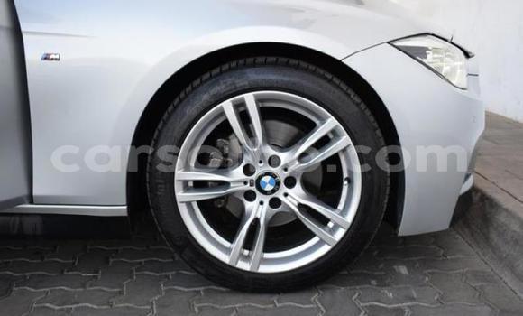 Sayi Na hannu BMW M3 Silver Mota in Maseru a Maseru Sayi Na hannu BMW M3 Silver Mota in Maseru a Maseru