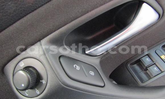 Sayi Na hannu Volkswagen Polo Silver Mota in Maseru a Maseru Sayi Na hannu Volkswagen Polo Silver Mota in Maseru a Maseru
