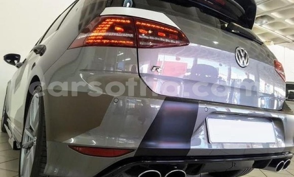 Sayi Na hannu Volkswagen Golf R Red Mota in Maseru a Maseru Sayi Na hannu Volkswagen Golf R Red Mota in Maseru a Maseru