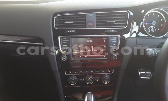 Sayi Na hannu Volkswagen Golf R Red Mota in Maseru a Maseru Sayi Na hannu Volkswagen Golf R Red Mota in Maseru a Maseru