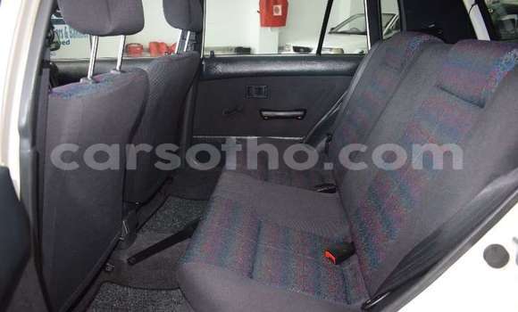 Acheter Occasion Voiture Toyota Corolla Blanc à Maseru, Maseru Acheter Occasion Voiture Toyota Corolla Blanc à Maseru, Maseru