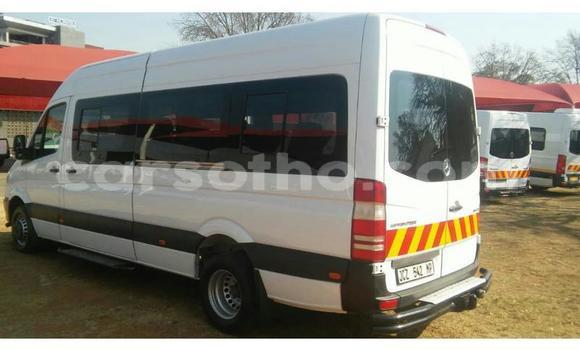 اشتري مستعمل Mercedes‒Benz Sprinter White شاحنة في Maputsoe في Leribe اشتري مستعمل Mercedes‒Benz Sprinter White شاحنة في Maputsoe في Leribe