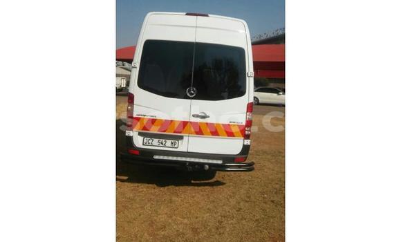 اشتري مستعمل Mercedes‒Benz Sprinter White شاحنة في Maputsoe في Leribe اشتري مستعمل Mercedes‒Benz Sprinter White شاحنة في Maputsoe في Leribe