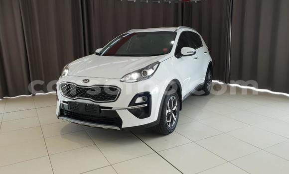 Sayi Na hannu Kia Sportage White Mota in Roma a Maseru Sayi Na hannu Kia Sportage White Mota in Roma a Maseru