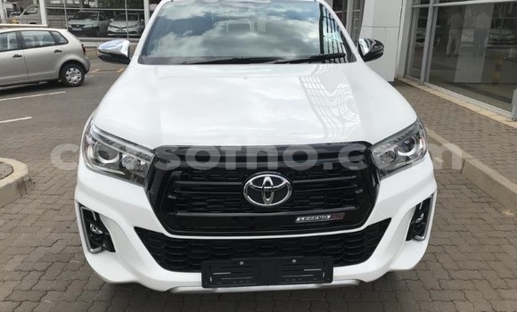 اشتري مستعمل Toyota Hilux White سيارة في Maputsoe في Leribe اشتري مستعمل Toyota Hilux White سيارة في Maputsoe في Leribe