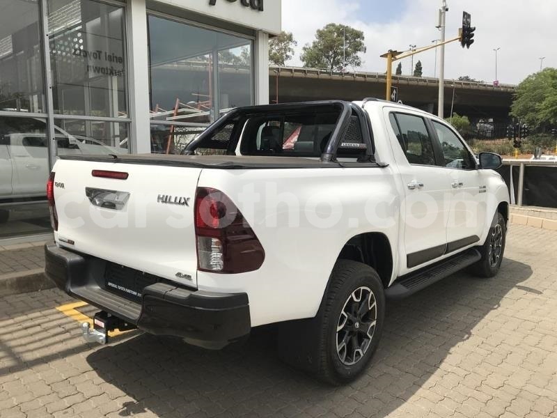 Big with watermark toyota hilux leribe maputsoe 13385