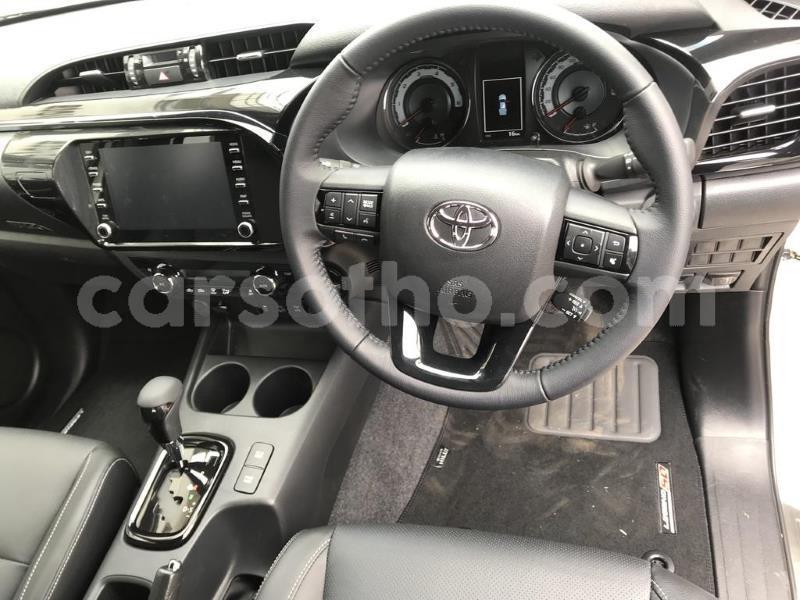 Big with watermark toyota hilux leribe maputsoe 13385