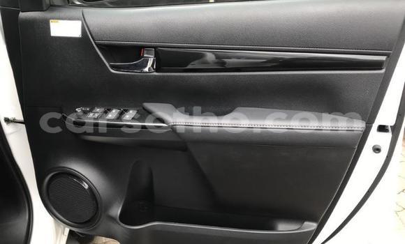 اشتري مستعمل Toyota Hilux White سيارة في Maputsoe في Leribe اشتري مستعمل Toyota Hilux White سيارة في Maputsoe في Leribe