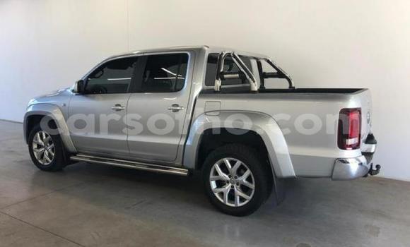 Sayi Na hannu Volkswagen Amarok White Mota in Maseru a Maseru Sayi Na hannu Volkswagen Amarok White Mota in Maseru a Maseru