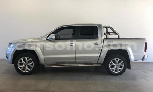 Sayi Na hannu Volkswagen Amarok White Mota in Maseru a Maseru Sayi Na hannu Volkswagen Amarok White Mota in Maseru a Maseru