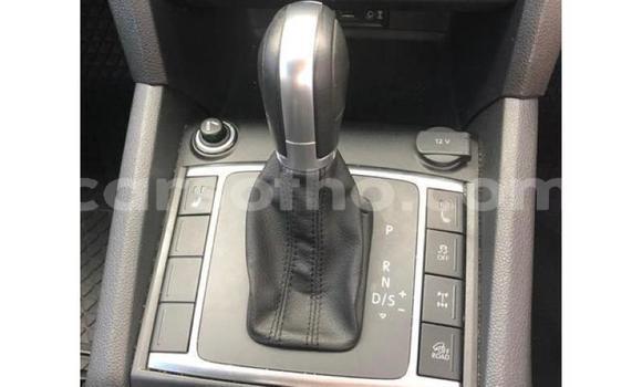 Sayi Na hannu Volkswagen Amarok White Mota in Maseru a Maseru Sayi Na hannu Volkswagen Amarok White Mota in Maseru a Maseru