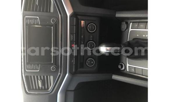 Sayi Na hannu Volkswagen Amarok White Mota in Maseru a Maseru Sayi Na hannu Volkswagen Amarok White Mota in Maseru a Maseru