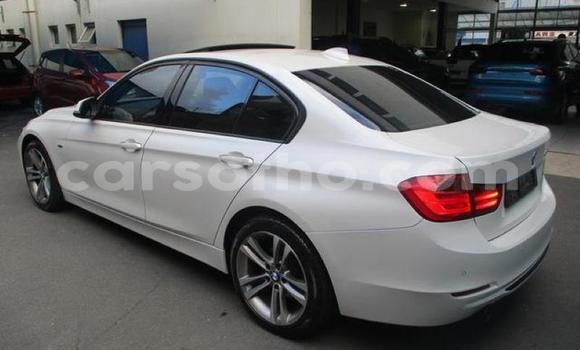 Acheter Occasion Voiture BMW 3–Series Blanc à Maseru, Maseru Acheter Occasion Voiture BMW 3–Series Blanc à Maseru, Maseru