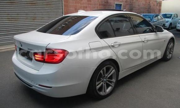 Acheter Occasion Voiture BMW 3–Series Blanc à Maseru, Maseru Acheter Occasion Voiture BMW 3–Series Blanc à Maseru, Maseru