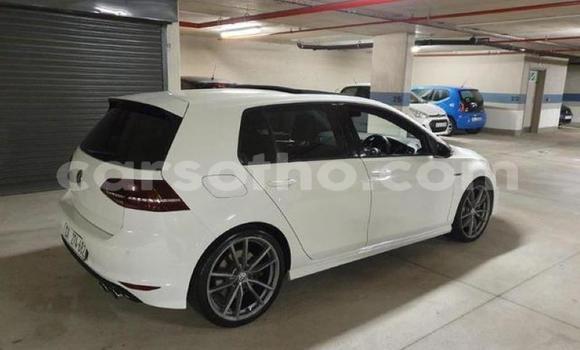 Acheter Occasion Voiture Volkswagen Golf R Blanc à Maseru, Maseru Acheter Occasion Voiture Volkswagen Golf R Blanc à Maseru, Maseru
