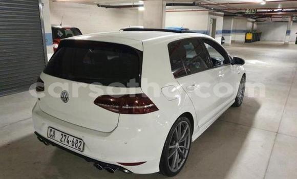 Acheter Occasion Voiture Volkswagen Golf R Blanc à Maseru, Maseru Acheter Occasion Voiture Volkswagen Golf R Blanc à Maseru, Maseru