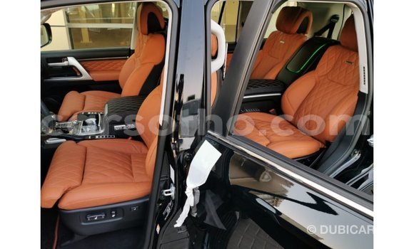 اشتري Imported Toyota Land Cruiser Black سيارة في Import - Dubai في Maseru اشتري Imported Toyota Land Cruiser Black سيارة في Import - Dubai في Maseru