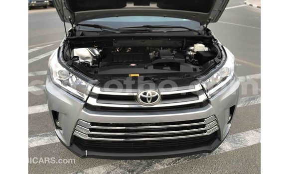 اشتري Imported Toyota Highlander Other سيارة في Import - Dubai في Maseru اشتري Imported Toyota Highlander Other سيارة في Import - Dubai في Maseru
