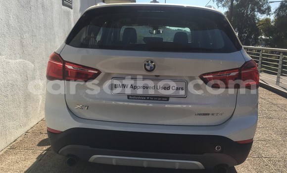 اشتري مستعمل BMW X1 White سيارة في Maseru في Maseru اشتري مستعمل BMW X1 White سيارة في Maseru في Maseru
