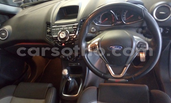 اشتري مستعمل Ford Fiesta ST White سيارة في Maseru في Maseru اشتري مستعمل Ford Fiesta ST White سيارة في Maseru في Maseru