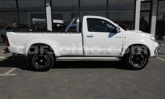 Acheter Occasion Voiture Toyota Hilux Blanc à Maseru, Maseru Acheter Occasion Voiture Toyota Hilux Blanc à Maseru, Maseru