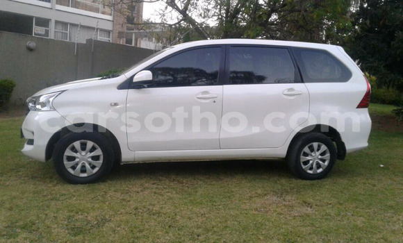 Acheter Occasion Voiture Toyota Avanza Blanc à Maseru, Maseru Acheter Occasion Voiture Toyota Avanza Blanc à Maseru, Maseru