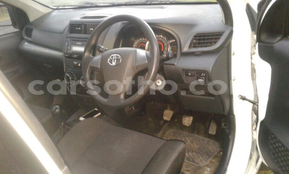 Acheter Occasion Voiture Toyota Avanza Blanc à Maseru, Maseru Acheter Occasion Voiture Toyota Avanza Blanc à Maseru, Maseru