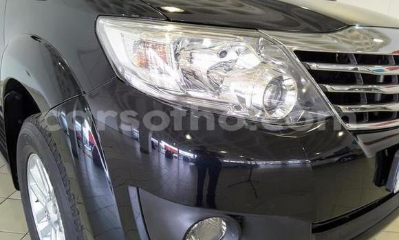 Sayi Na hannu Toyota Fortuner Black Mota in Maseru a Maseru Sayi Na hannu Toyota Fortuner Black Mota in Maseru a Maseru