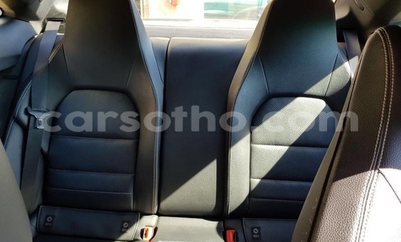 Acheter Occasion Voiture Mercedes-Benz 250 Rouge à Maseru, Maseru Acheter Occasion Voiture Mercedes-Benz 250 Rouge à Maseru, Maseru