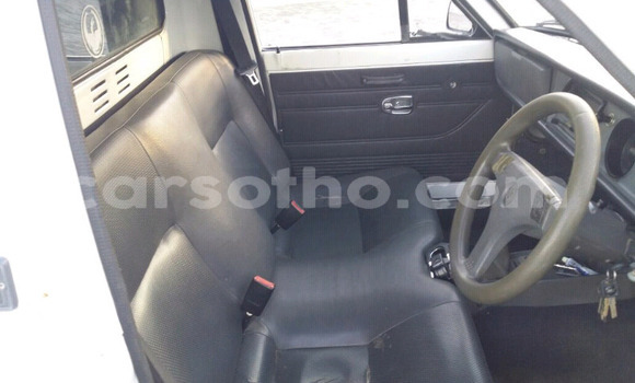 Acheter Occasion Voiture Nissan Pickup Blanc à Maseru, Maseru Acheter Occasion Voiture Nissan Pickup Blanc à Maseru, Maseru