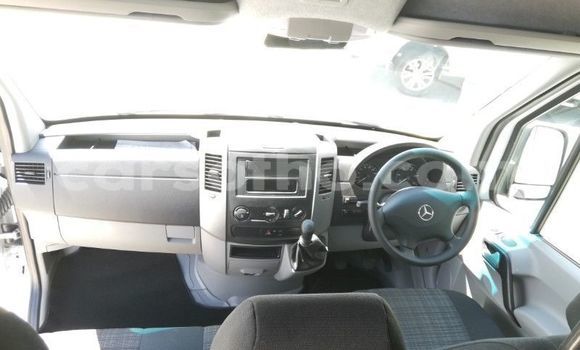 Acheter Occasion Utilitaire Mercedes‒Benz Sprinter Blanc à Butha Buthe, Butha-Buthe Acheter Occasion Utilitaire Mercedes‒Benz Sprinter Blanc à Butha Buthe, Butha-Buthe