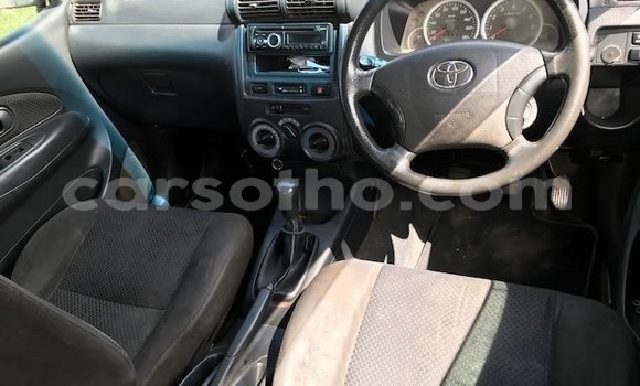 Sayi Na hannu Toyota Fortuner White Mota in Maseru a Maseru Sayi Na hannu Toyota Fortuner White Mota in Maseru a Maseru
