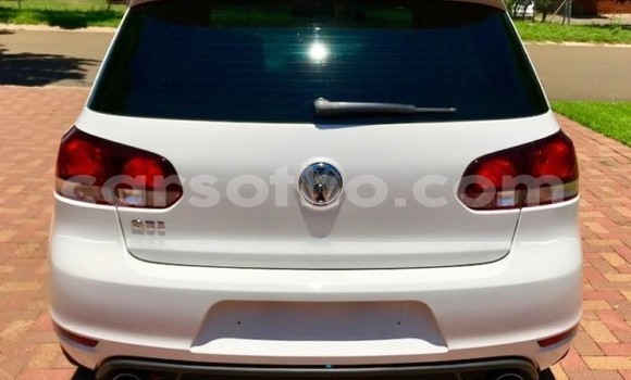 Sayi Na hannu Volkswagen Golf GTI White Mota in Maseru a Maseru Sayi Na hannu Volkswagen Golf GTI White Mota in Maseru a Maseru