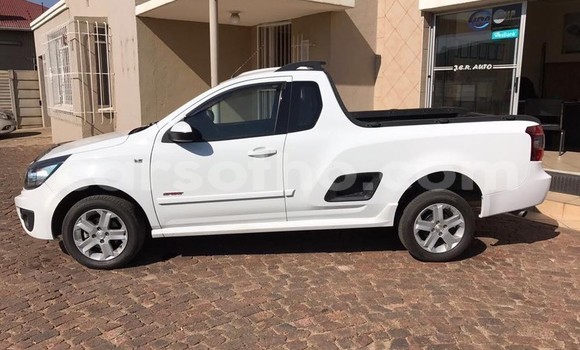 Sayi Na hannu Chevrolet S-10 Pickup White Mota in Maseru a Maseru Sayi Na hannu Chevrolet S-10 Pickup White Mota in Maseru a Maseru
