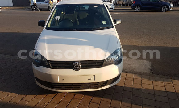 اشتري مستعمل Volkswagen Polo White سيارة في Maputsoe في Leribe اشتري مستعمل Volkswagen Polo White سيارة في Maputsoe في Leribe