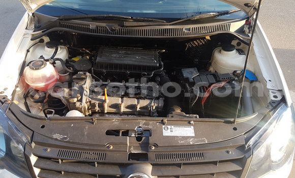اشتري مستعمل Volkswagen Polo White سيارة في Maputsoe في Leribe اشتري مستعمل Volkswagen Polo White سيارة في Maputsoe في Leribe