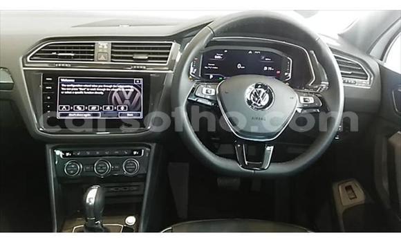 Buy Used Volkswagen Tiguan White Car in Maseru in Maseru Buy Used Volkswagen Tiguan White Car in Maseru in Maseru