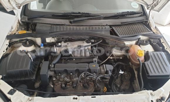 Sayi Na hannu Opel Corsa White Mota in Maseru a Maseru Sayi Na hannu Opel Corsa White Mota in Maseru a Maseru