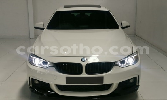 Acheter Occasion Voiture BMW M4 Blanc à Maseru, Maseru Acheter Occasion Voiture BMW M4 Blanc à Maseru, Maseru
