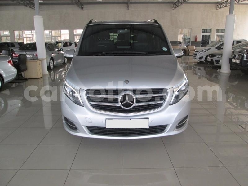 Big with watermark mercedes benz vito leribe hlotse 13504